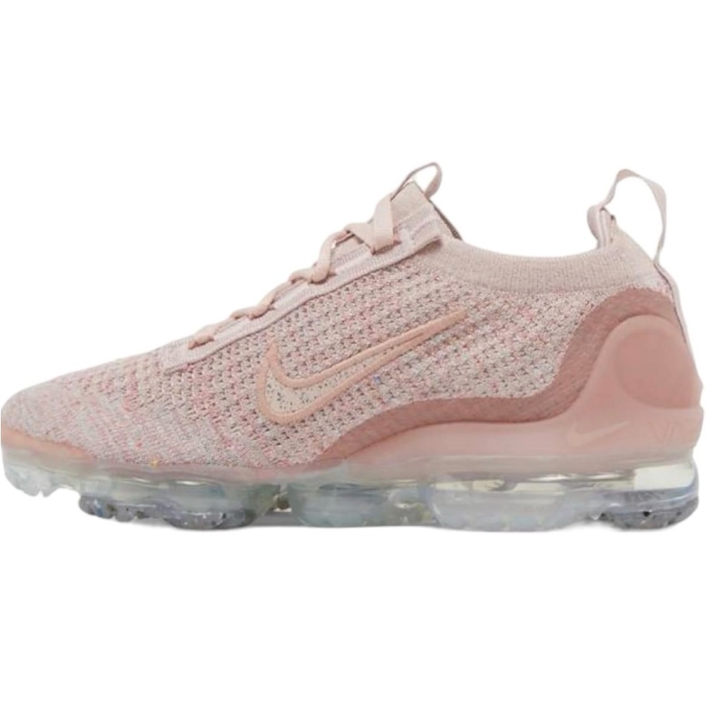 Nike Air Vapor max flyknit runningshoes. In pink oxford. Women's size 8.